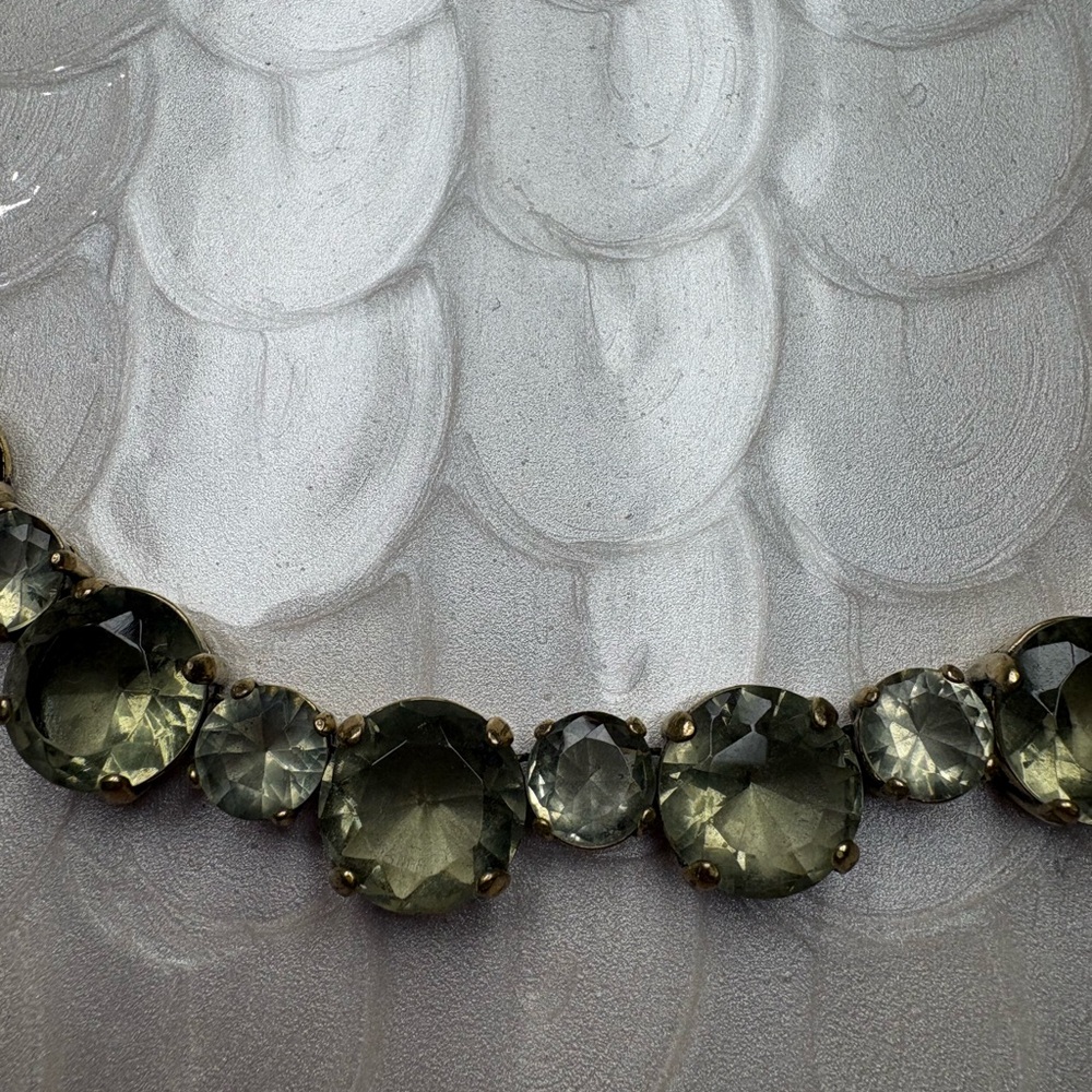 J.crew Elegant Gold Women's Necklace - Picture 3 of 4
